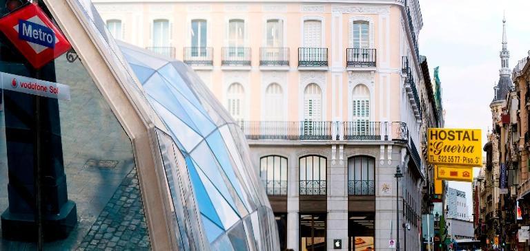 Hostal Guerra Madrid Bagian luar foto
